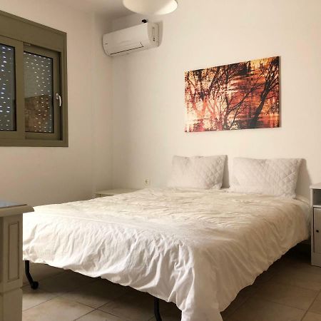 Вілла Breathtaking Seaview House Aegina Екстер'єр фото