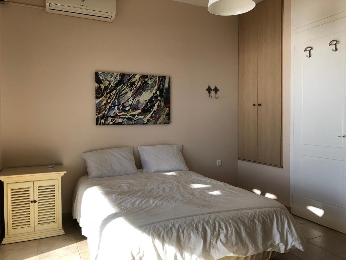 Вілла Breathtaking Seaview House Aegina Екстер'єр фото