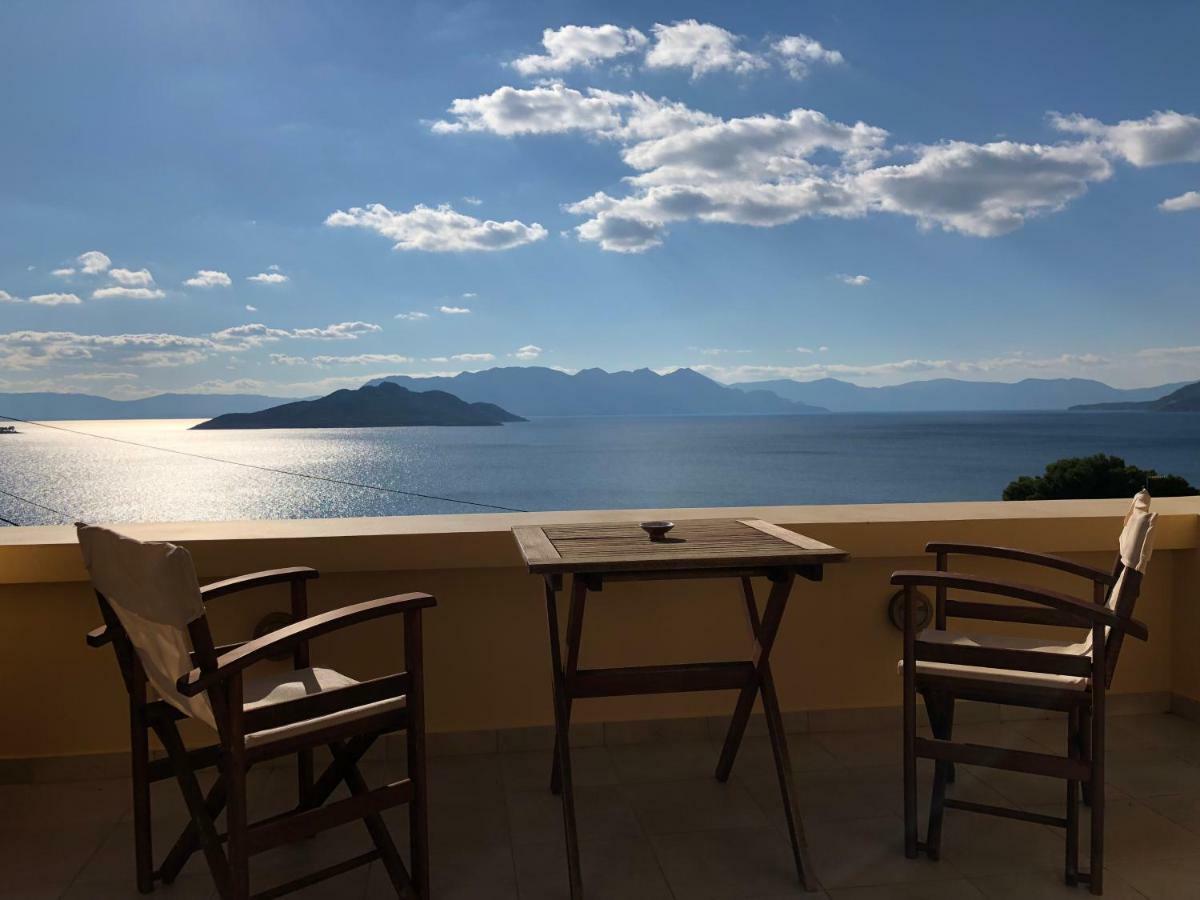 Вілла Breathtaking Seaview House Aegina Екстер'єр фото