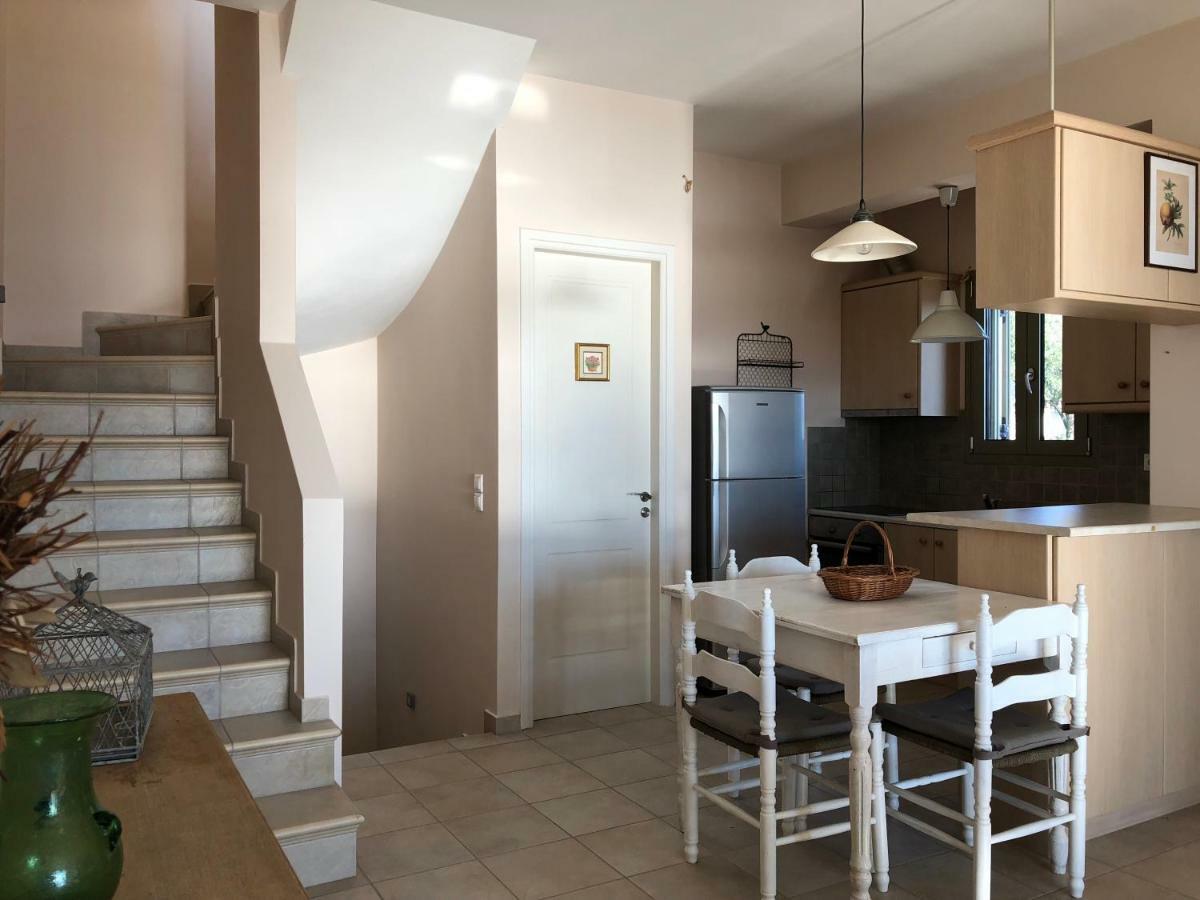 Вілла Breathtaking Seaview House Aegina Екстер'єр фото