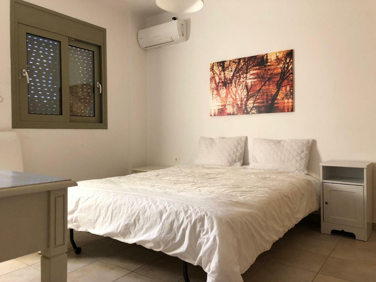 Вілла Breathtaking Seaview House Aegina Екстер'єр фото